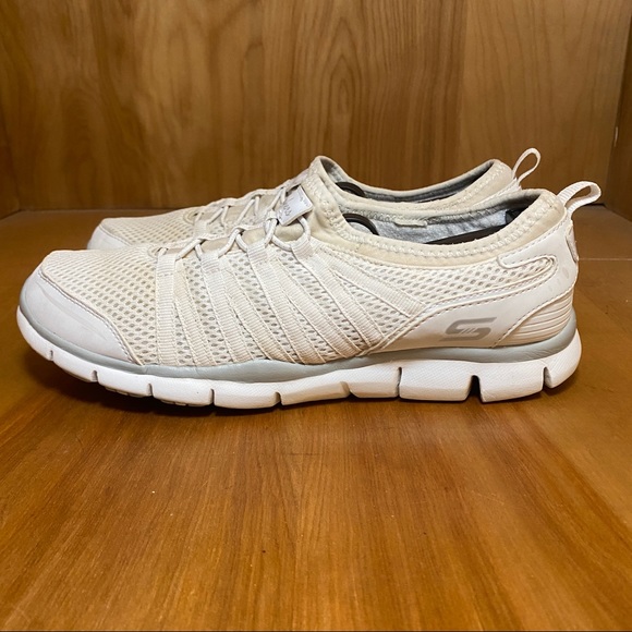 Womens 7.5 Skechers Gratis Sneakers TSS0078 - Picture 3 of 8